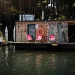 Nad Narvia - Dom Na Drzewie בית נופש