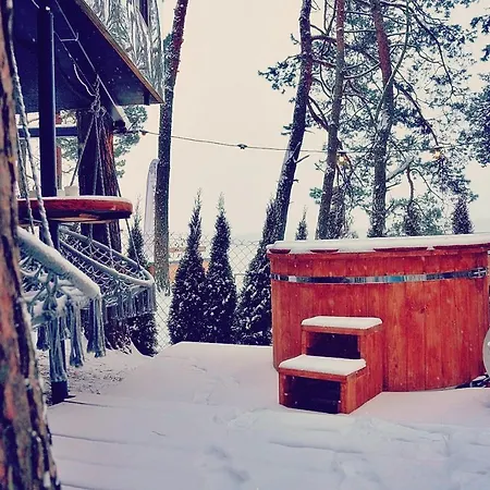 Nad Narvia - Dom Na Drzewie